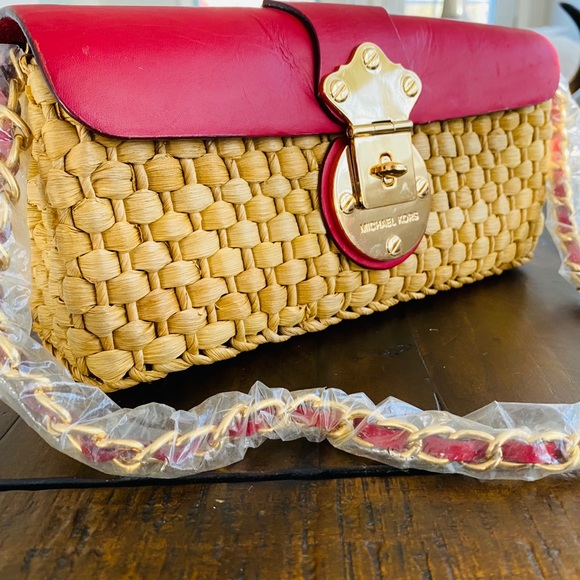 Michael Kors Handbags - Authentic Michael Kors Gabriella Clutch Purse